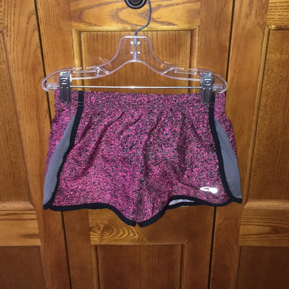 Size 7-8 girls sport shorts.